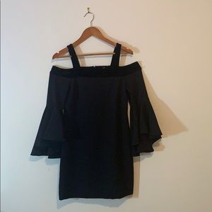 Chelsea28 black dress!!